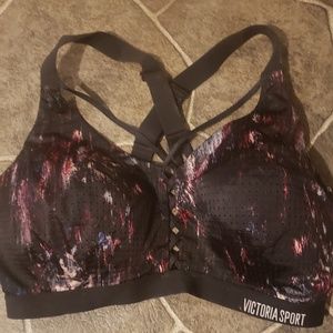 Victoria Sport Bra